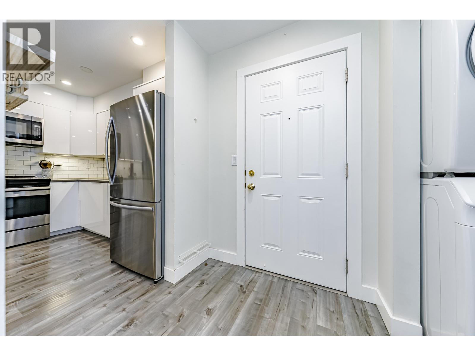 108 1215 Pacific Street, Coquitlam, British Columbia V3B 7M4 - Photo 21 - R3064833