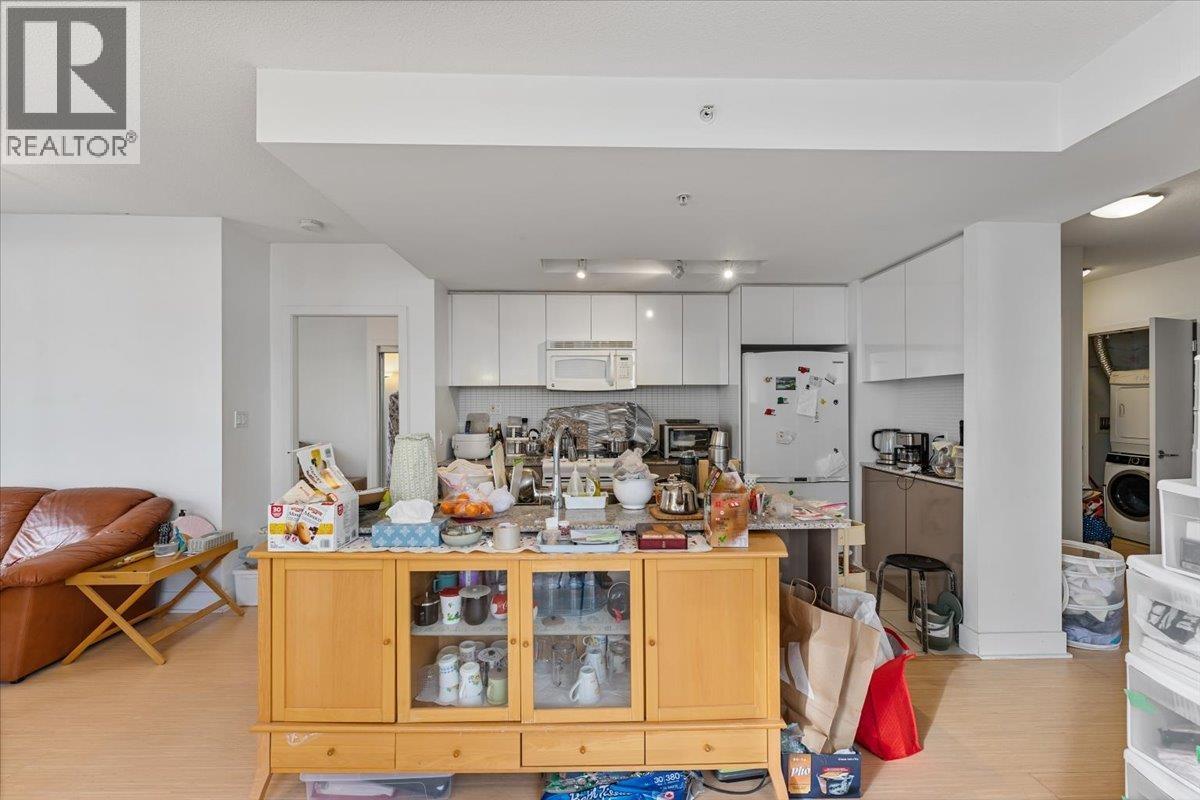 2208 4808 Hazel Street, Burnaby, British Columbia V5H 0A2 - Photo 10 - R3064835