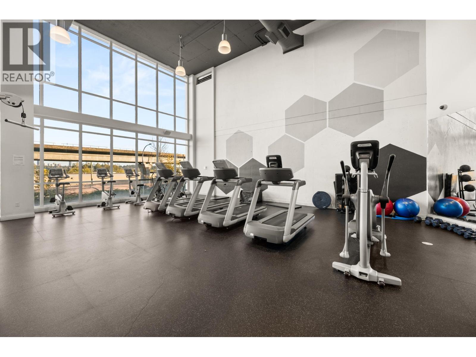 102 200 Nelson's Crescent, New Westminster, British Columbia  V3L 0H4 - Photo 33 - R3064855