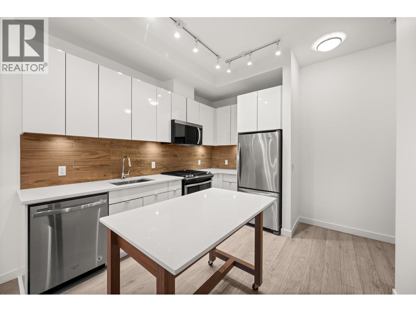 102 200 Nelson's Crescent, New Westminster, British Columbia  V3L 0H4 - Photo 8 - R3064855