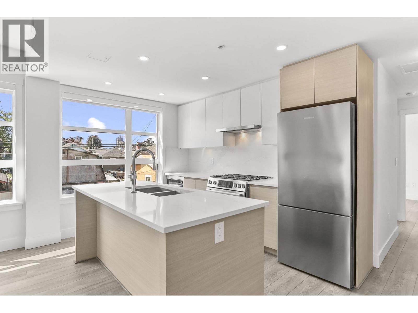 306 4788 Hastings Street, Burnaby, British Columbia V5C 0P3 - Photo 19 - R3064759