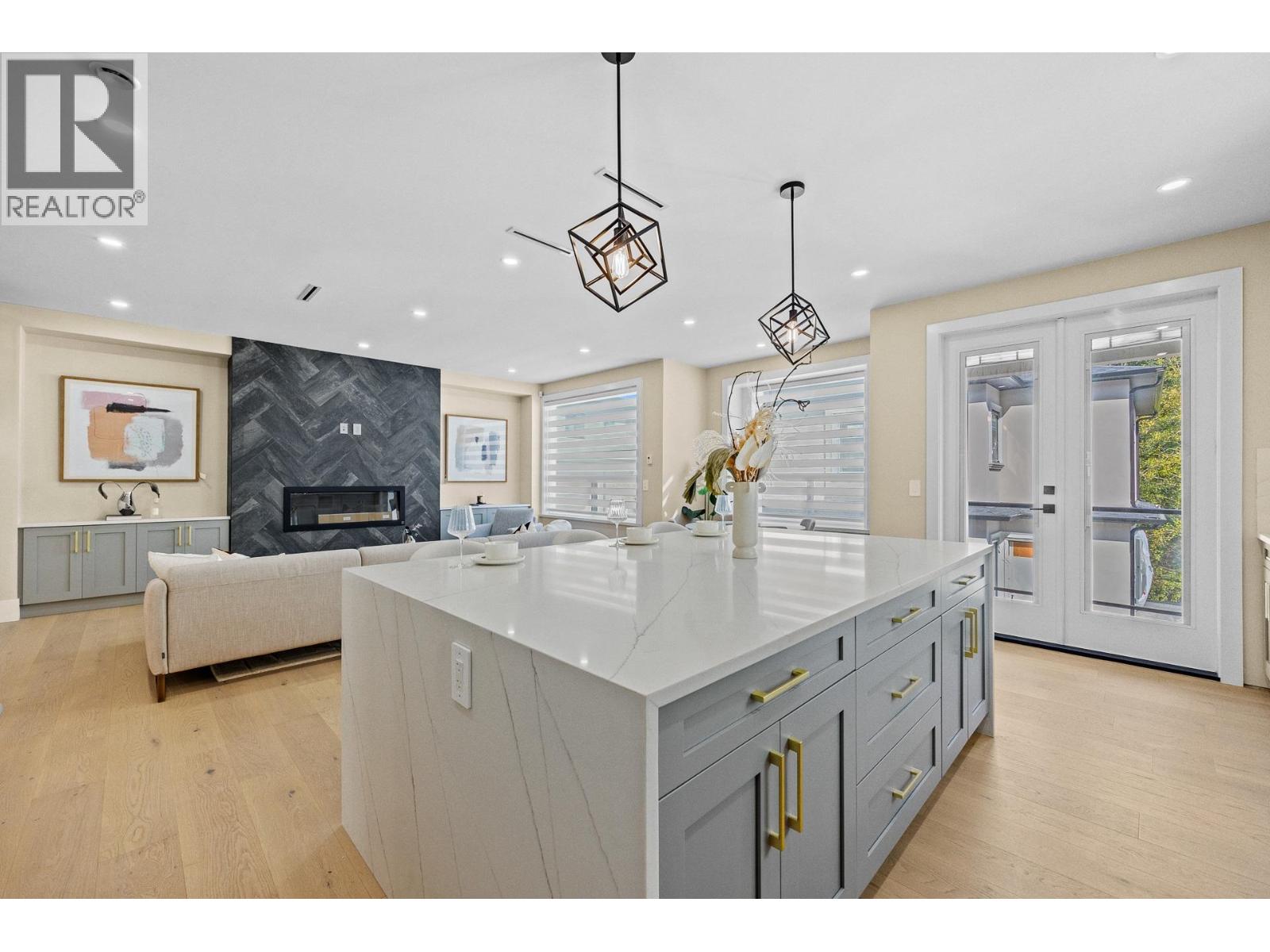 2 5115 Buxton Street, Burnaby, British Columbia  V5H 1J7 - Photo 18 - R3064393