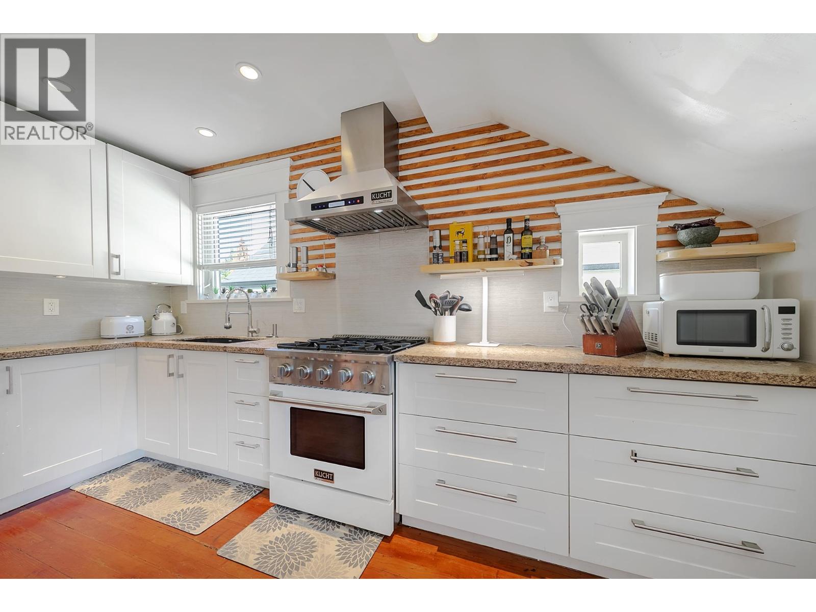 153 W 19th Avenue, Vancouver, British Columbia V5Y 2B5 - Photo 8 - R3064838