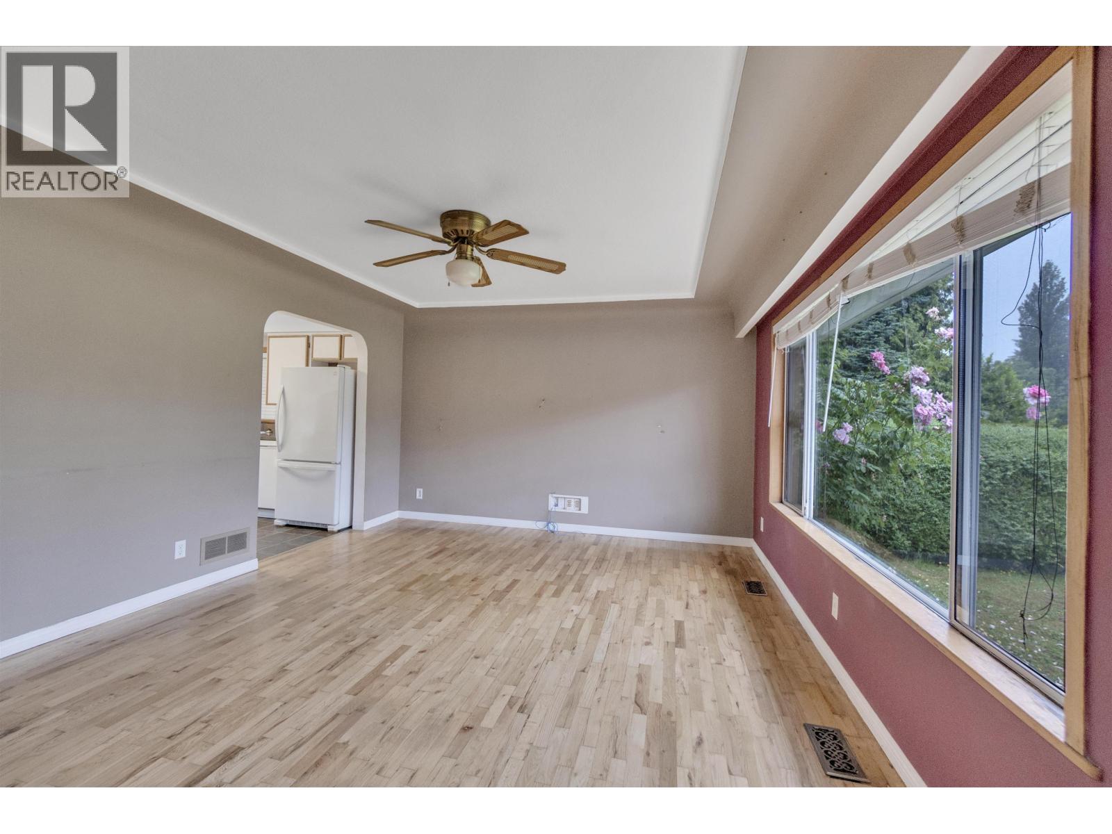 22128 119 Avenue, Maple Ridge, British Columbia  V2X 2Y8 - Photo 4 - R3064849