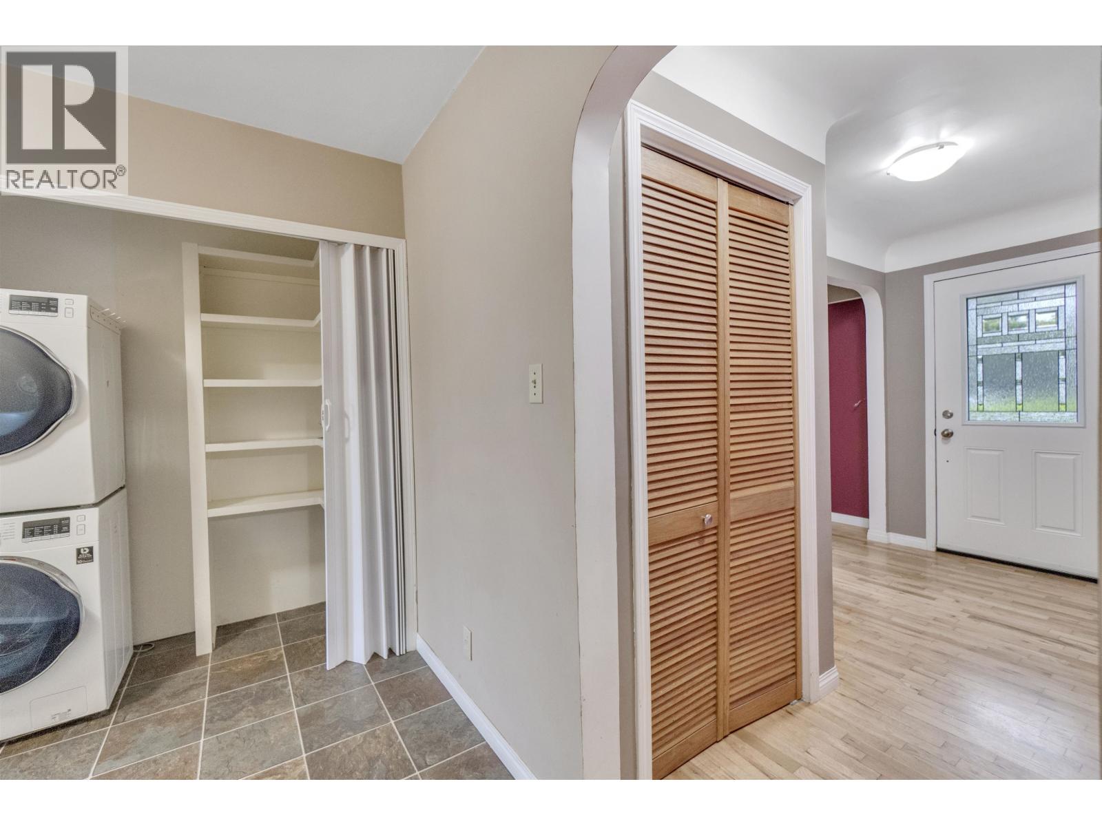 22128 119 Avenue, Maple Ridge, British Columbia  V2X 2Y8 - Photo 7 - R3064849