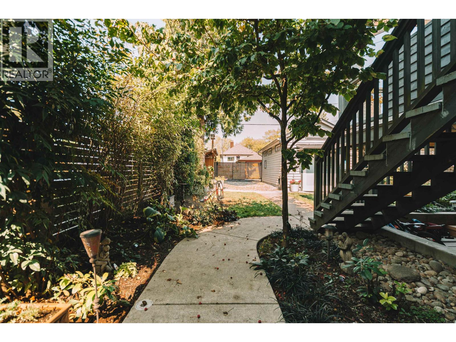 2267 Napier Street, Vancouver, British Columbia  V5L 2P3 - Photo 18 - R3064872