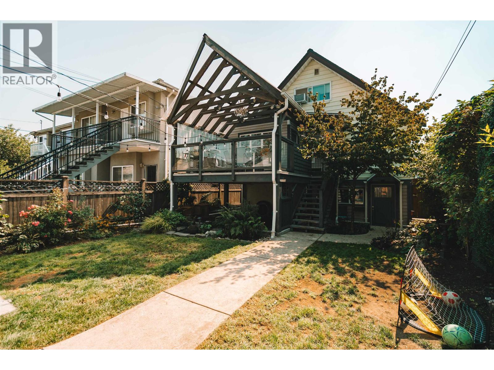 2267 Napier Street, Vancouver, British Columbia  V5L 2P3 - Photo 26 - R3064872