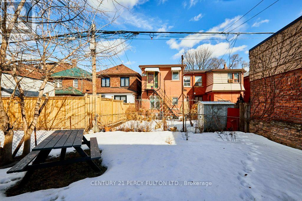 471 Shaw Street, Toronto, Ontario  M6G 3L4 - Photo 2 - C12510420