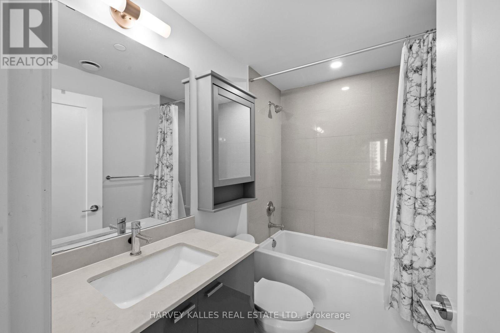 1004 - 576 Front Street W, Toronto, Ontario  M5V 0P8 - Photo 12 - C12510432