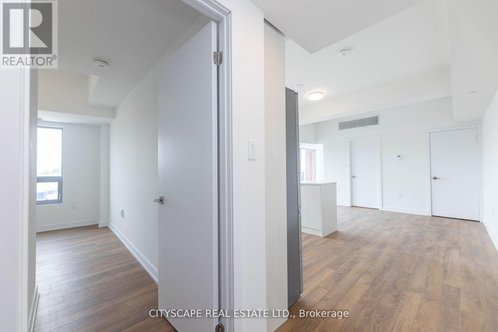 509 - 2433 Dufferin Street, Toronto, Ontario  M6E 3T3 - Photo 10 - W12510430