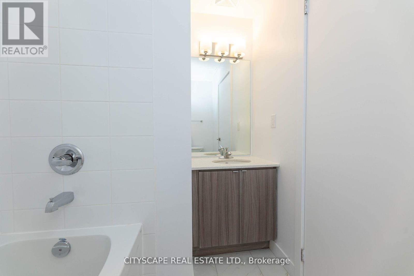 509 - 2433 Dufferin Street, Toronto, Ontario  M6E 3T3 - Photo 23 - W12510430