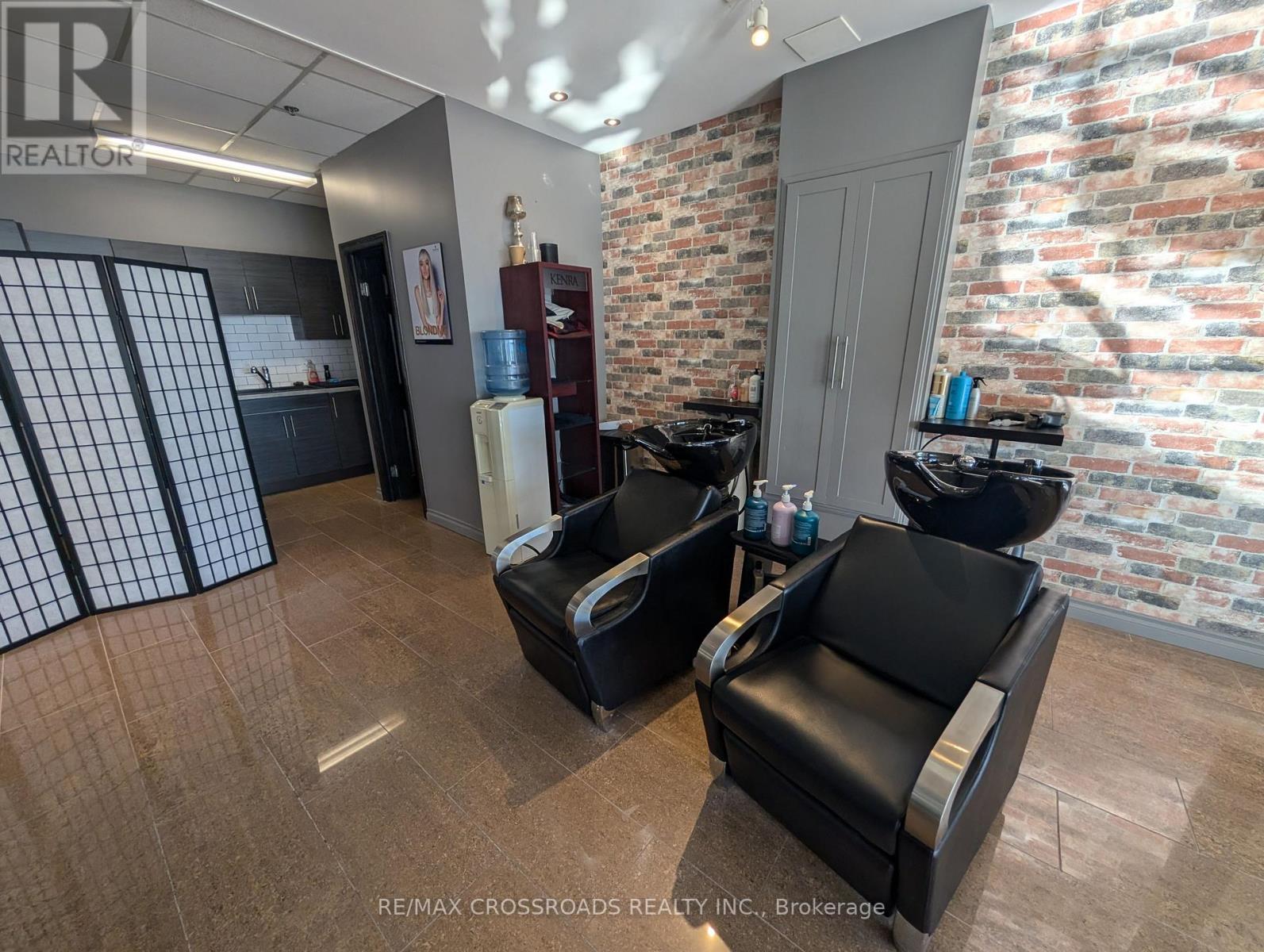 200 - 50 Dunlop Street E, Barrie, Ontario  L4M 6J9 - Photo 22 - S12505826
