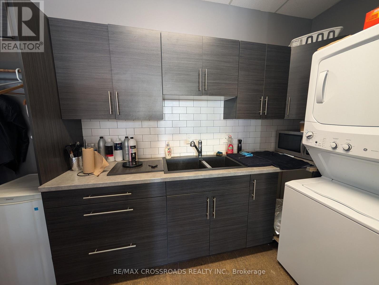 200 - 50 Dunlop Street E, Barrie, Ontario  L4M 6J9 - Photo 24 - S12505826