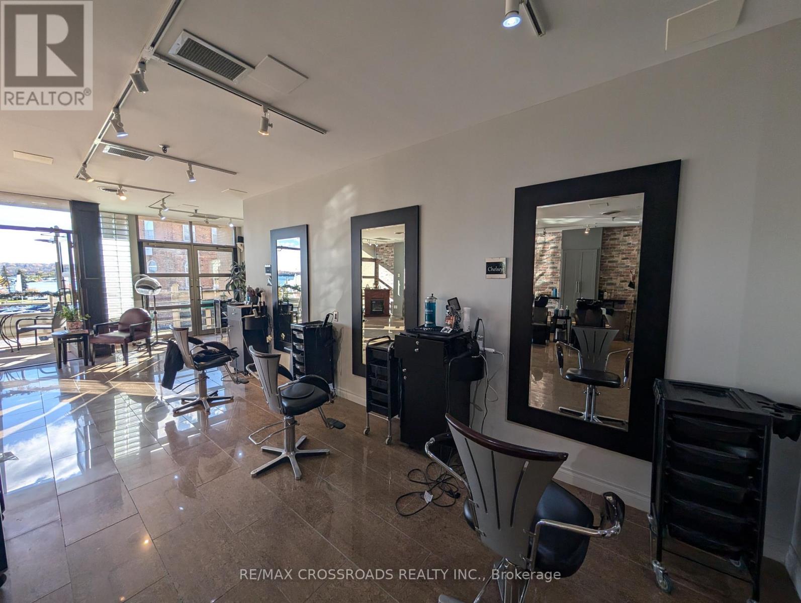 200 - 50 Dunlop Street E, Barrie, Ontario  L4M 6J9 - Photo 28 - S12505826