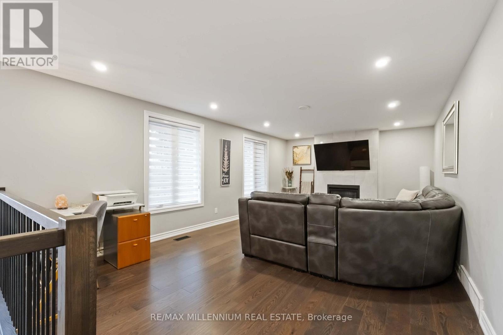 45 Bradley Street, St. Catharines, Ontario  L2T 1R5 - Photo 13 - X12509314