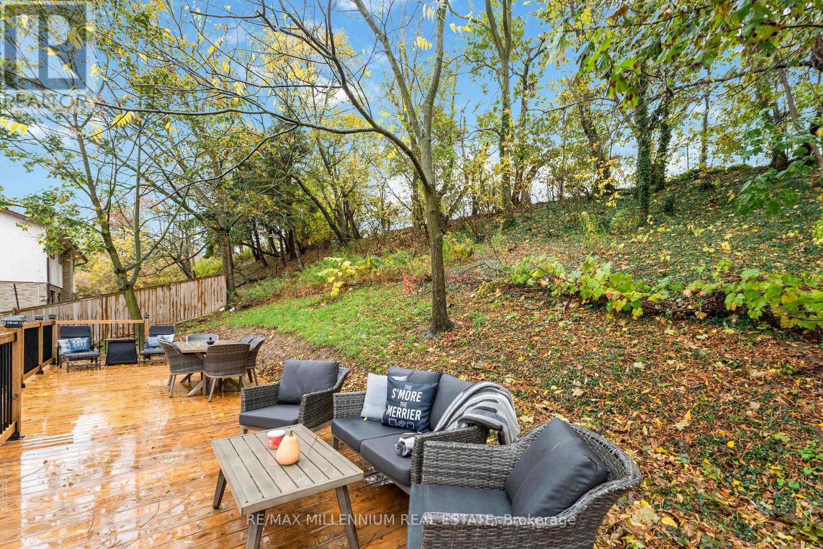 45 Bradley Street, St. Catharines, Ontario  L2T 1R5 - Photo 49 - X12509314