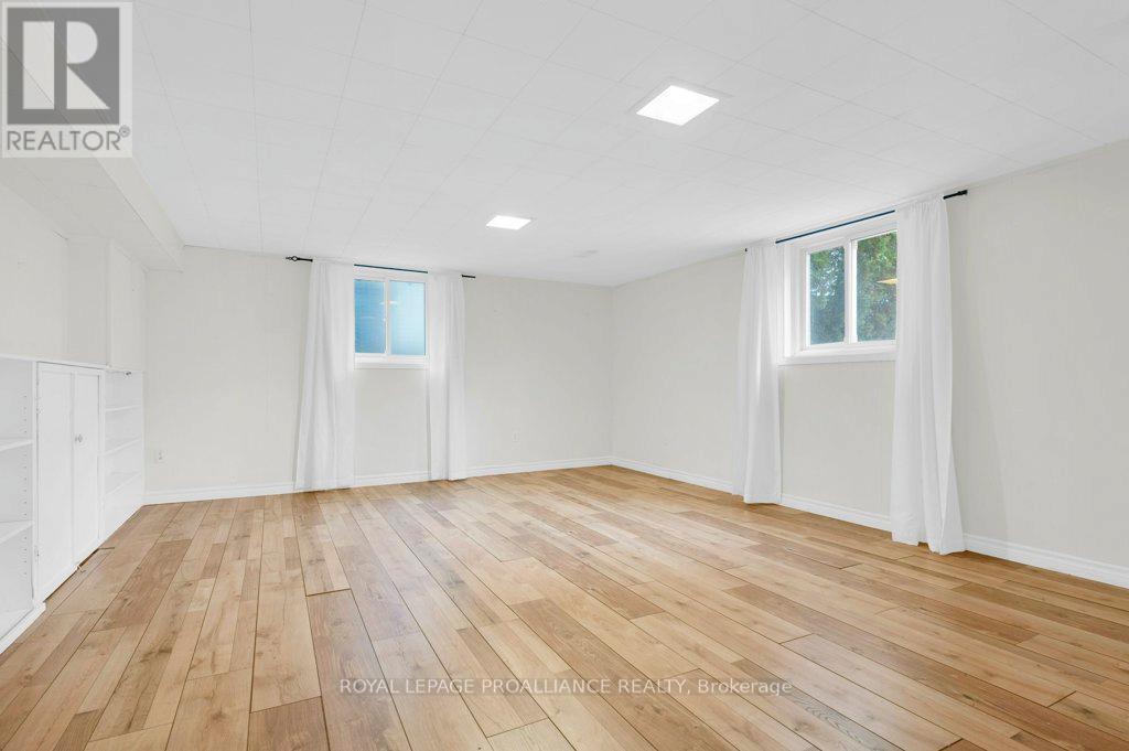 121 Palmer Road, Belleville, Ontario K8P 4C7 - Photo 23 - X12510506