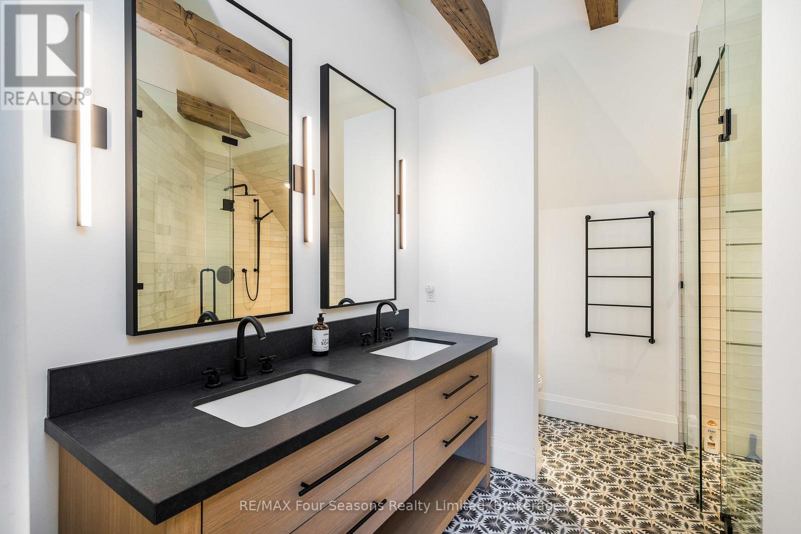 627174 119 Grey Road, Grey Highlands, Ontario  N0H 1J0 - Photo 15 - X12510494