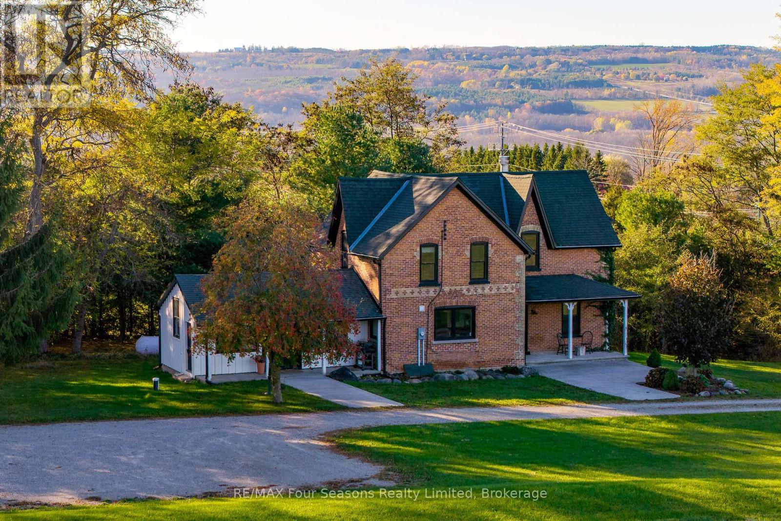 627174 119 Grey Road, Grey Highlands, Ontario  N0H 1J0 - Photo 40 - X12510494