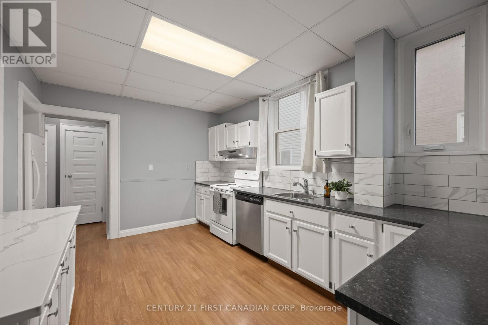 1 - 92 Hincks Street, St. Thomas, Ontario  N5R 3P2 - Photo 13 - X12510464