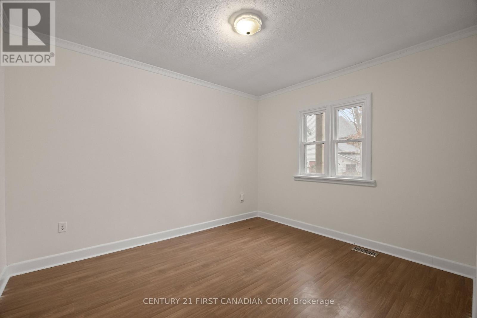 1 - 92 Hincks Street, St. Thomas, Ontario  N5R 3P2 - Photo 18 - X12510464