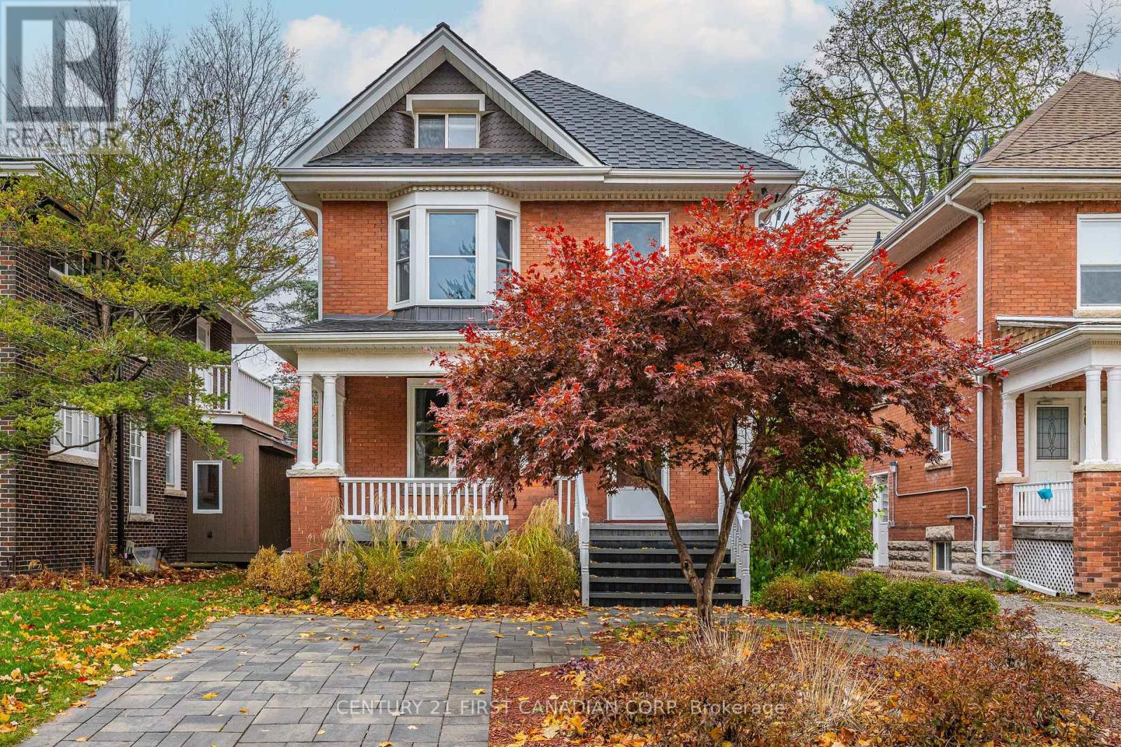 1 - 92 Hincks Street, St. Thomas, Ontario  N5R 3P2 - Photo 2 - X12510464