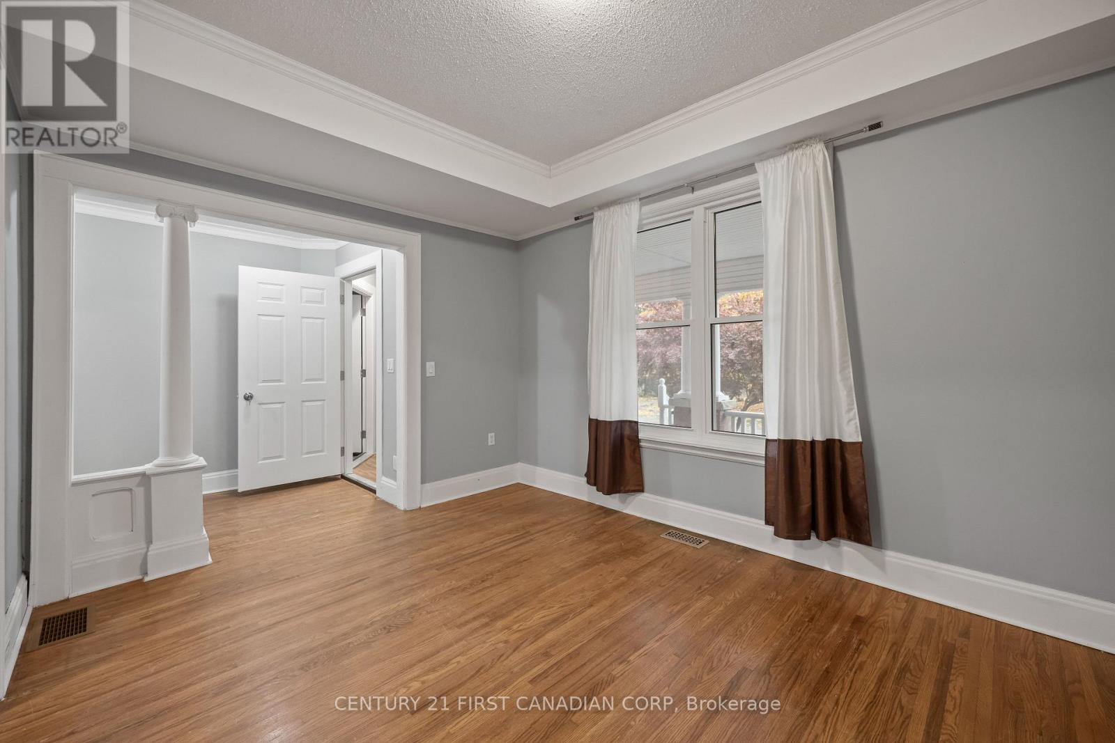 1 - 92 Hincks Street, St. Thomas, Ontario  N5R 3P2 - Photo 8 - X12510464