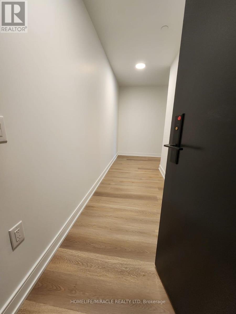 505 - 3009 Novar Road, Mississauga, Ontario L5B 0P9 - Photo 8 - W12503194