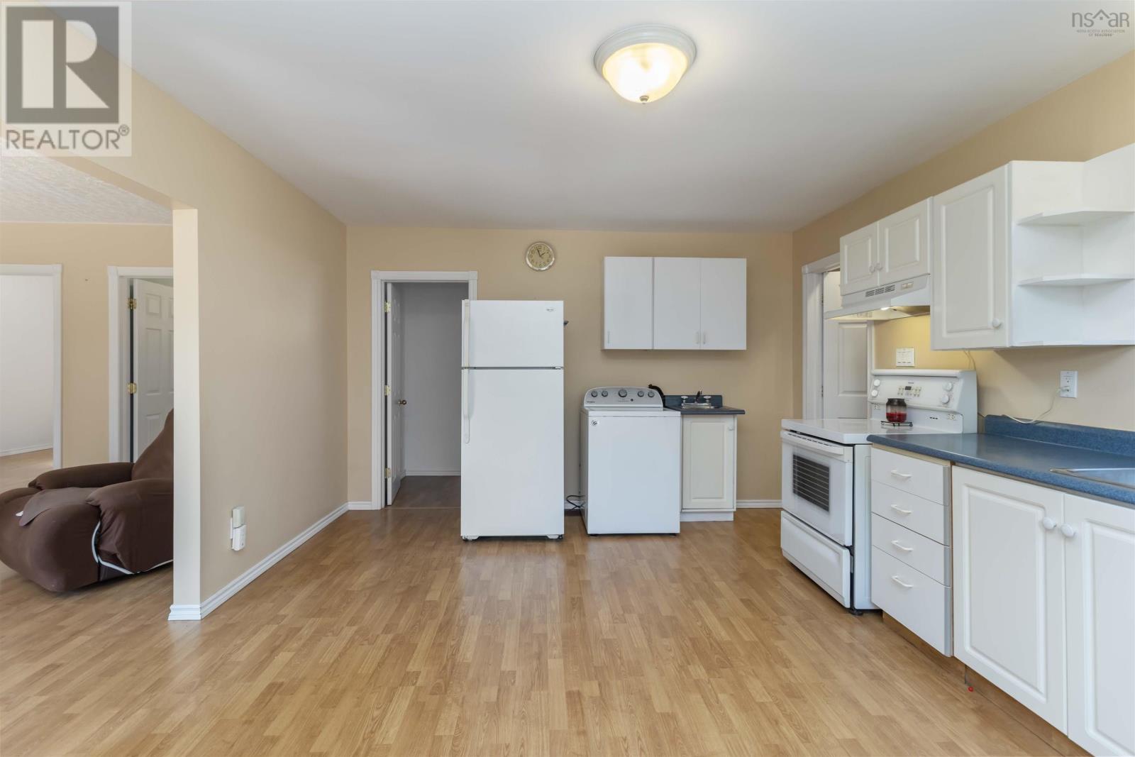 688 Cow Bay Road, Eastern Passage, Nova Scotia  B3G 1J7 - Photo 5 - 202523643