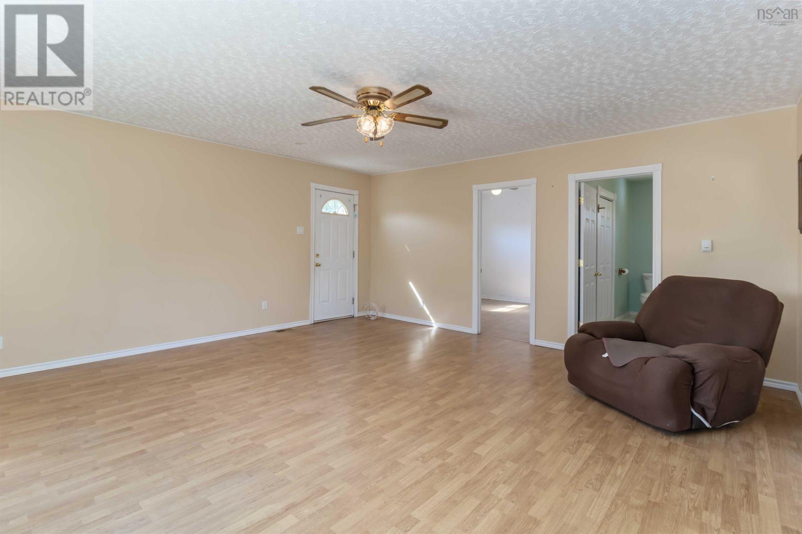 688 Cow Bay Road, Eastern Passage, Nova Scotia  B3G 1J7 - Photo 8 - 202523643