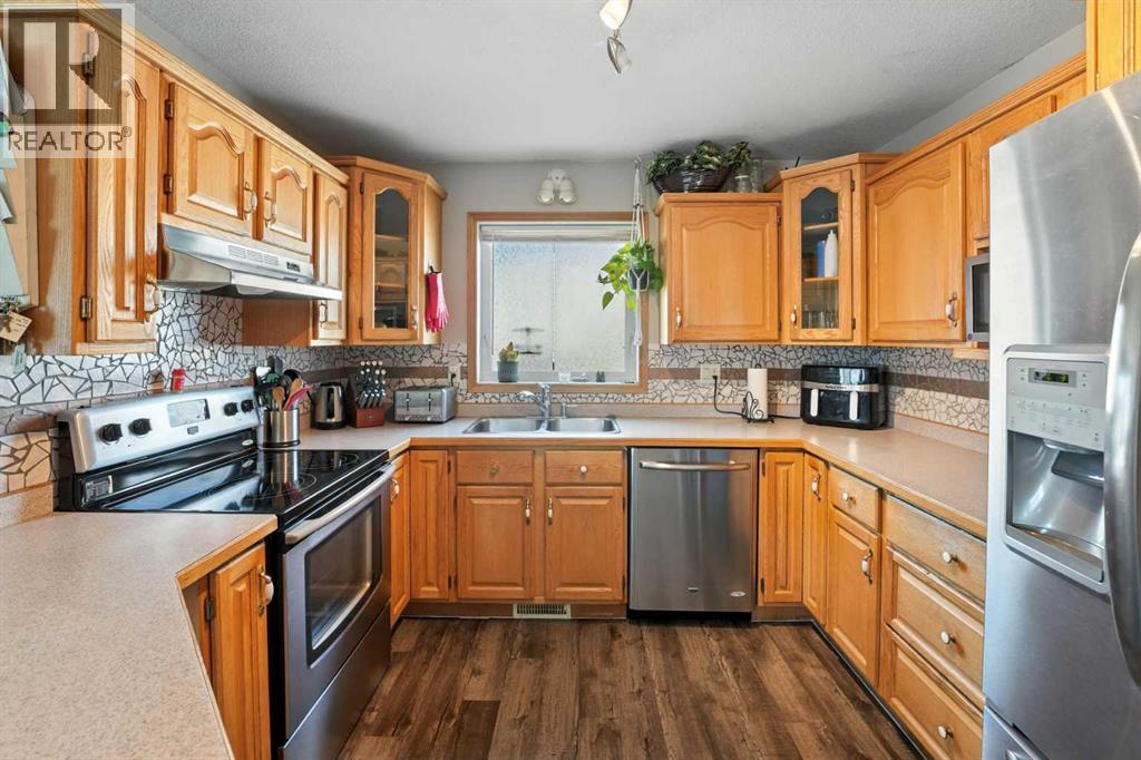 85 O'brien Crescent, Red Deer, Alberta  T4P 3T4 - Photo 7 - A2267896