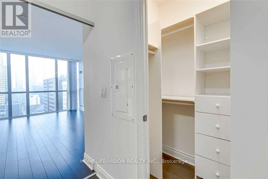 2305 - 28 Ted Rogers Way, Toronto, Ontario  M4Y 2J4 - Photo 9 - C12510456