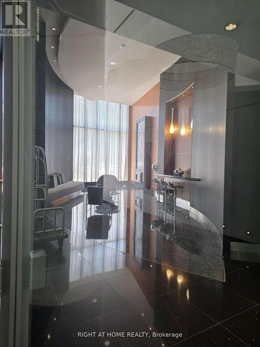 202 - 38 Dan Leckie Way, Toronto, Ontario  M5V 2V6 - Photo 34 - C12510468