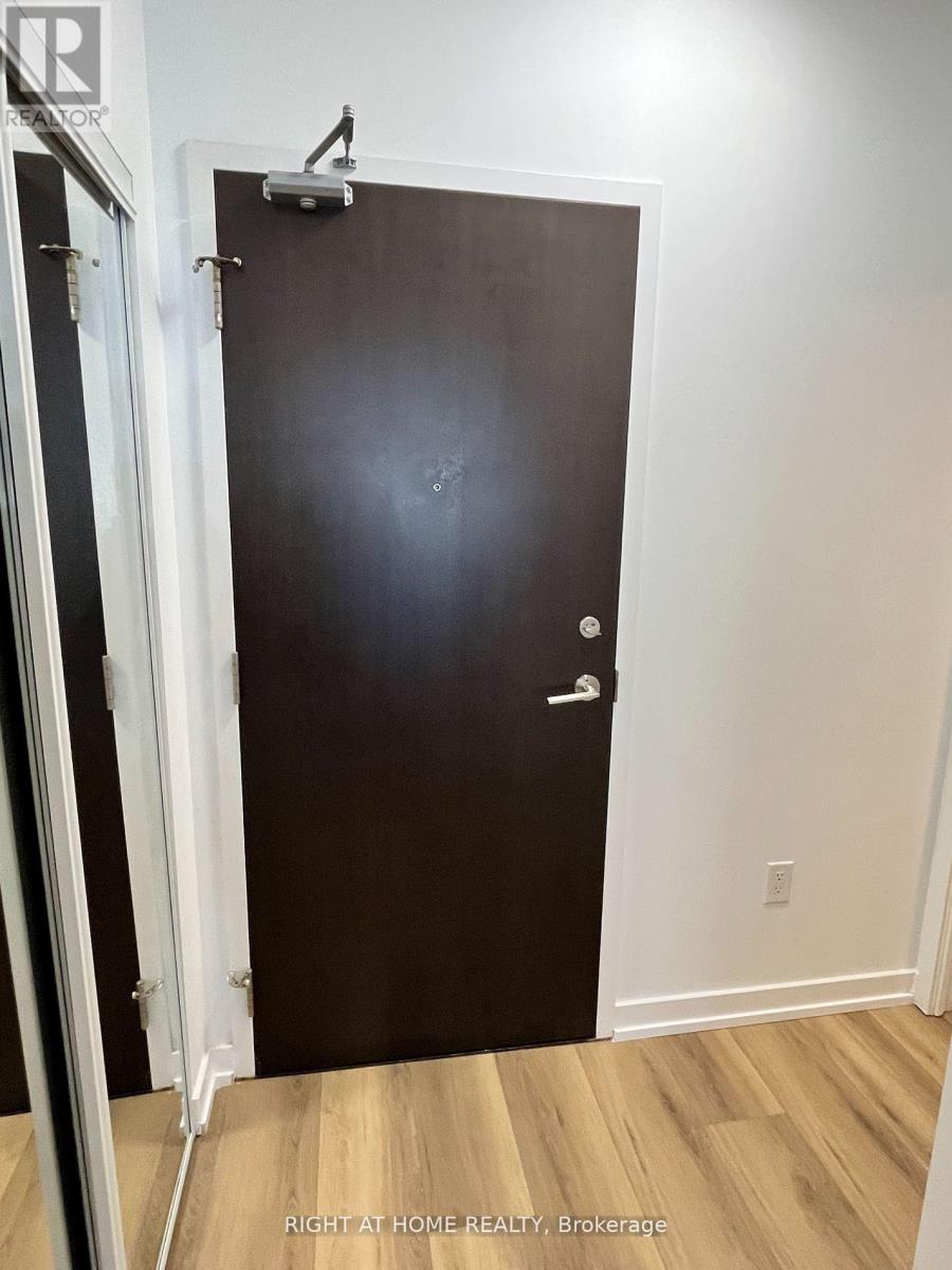 202 - 38 Dan Leckie Way, Toronto, Ontario  M5V 2V6 - Photo 4 - C12510468