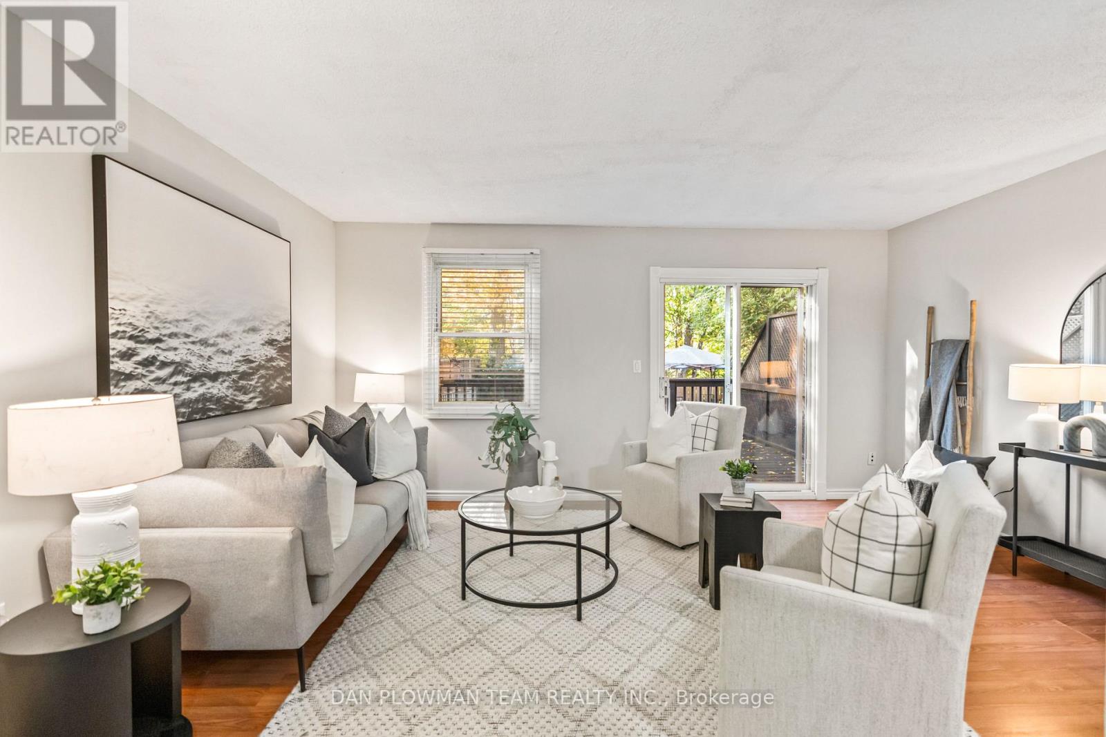 1092 Central Park Boulevard N, Oshawa, Ontario  L1G 7G8 - Photo 11 - E12510460