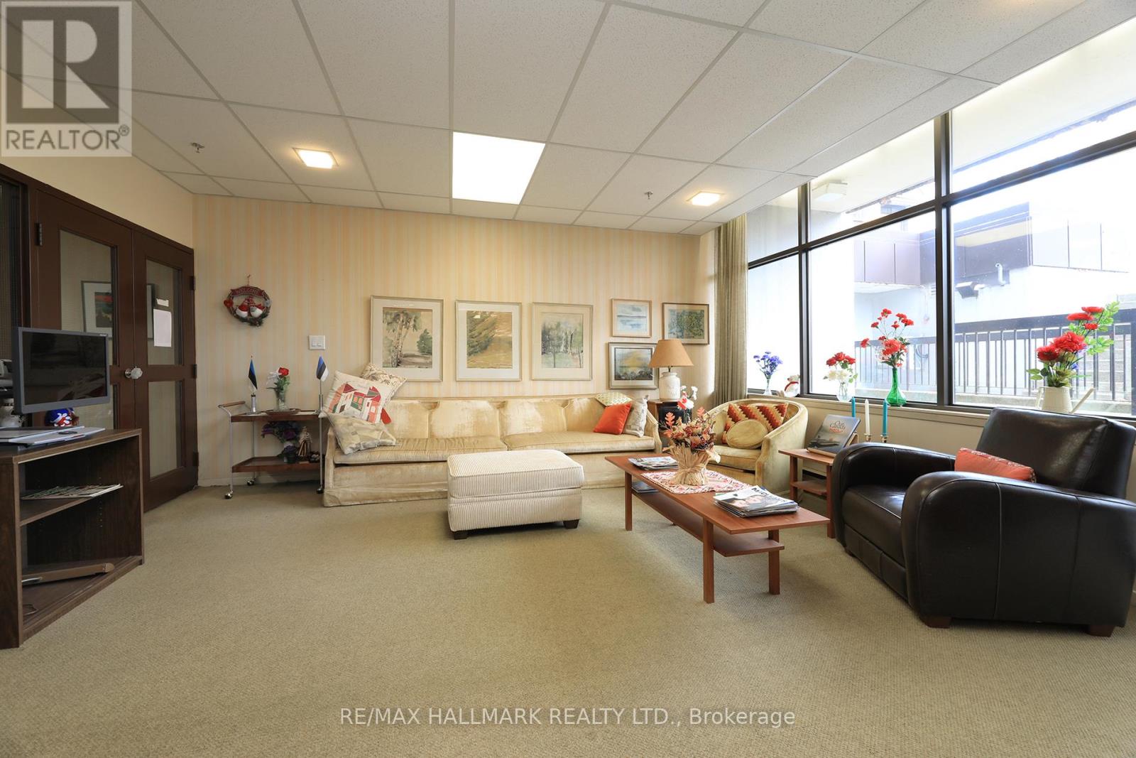 1-304 - 50 Old Kingston Road, Toronto, Ontario  M1E 4Y1 - Photo 17 - E12510486