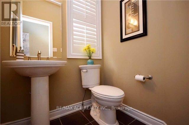 10 Powlesland Street, Ajax, Ontario  L1T 0L7 - Photo 10 - E12510502