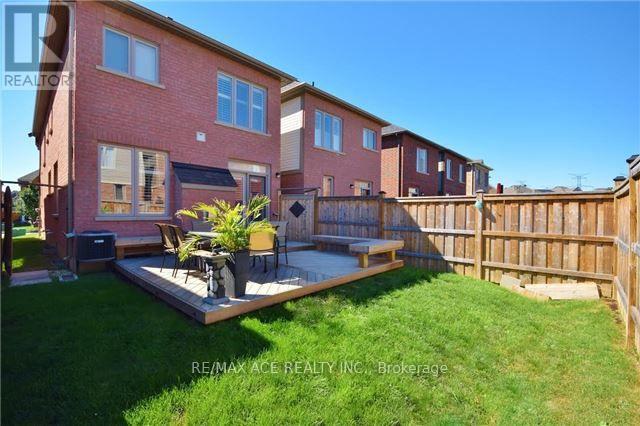 10 Powlesland Street, Ajax, Ontario  L1T 0L7 - Photo 18 - E12510502