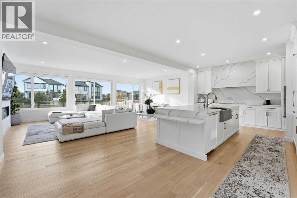 Property at 65 Rowmont Link NW image 5