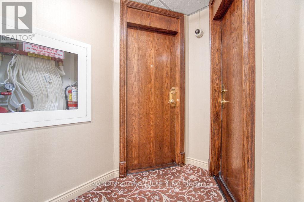 Ph19 - 51 Baffin Court, Richmond Hill, Ontario  L4B 4P6 - Photo 15 - N12476607