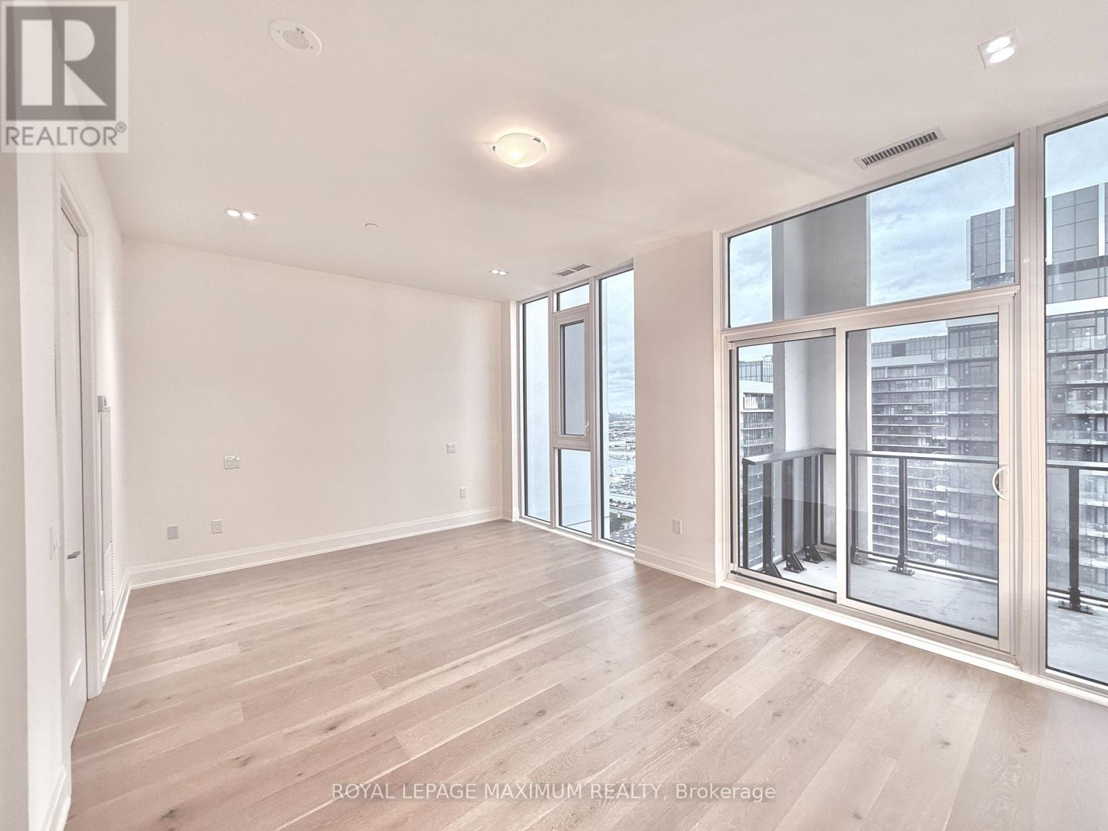 Ph 212 - 9000 Jane Street, Vaughan (Vellore Village), Ontario  L4K 2M9 - Photo 16 - N12508424