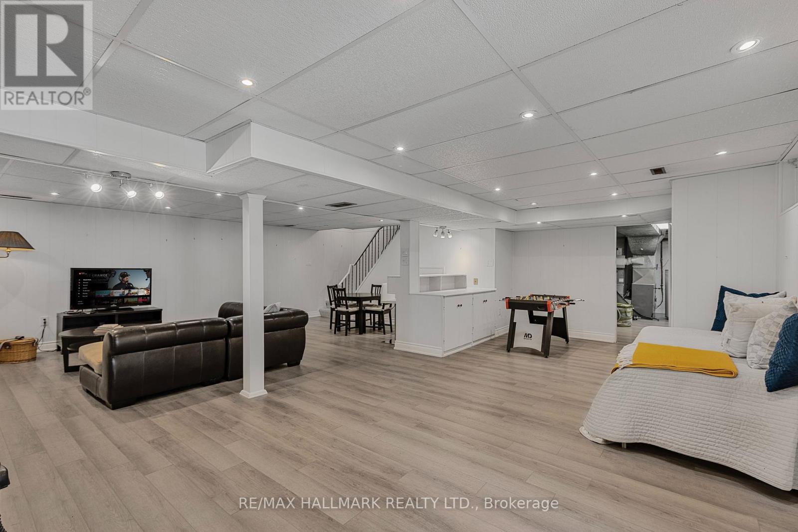 134 Romfield Circuit, Markham, Ontario  L3T 3H9 - Photo 38 - N12510492