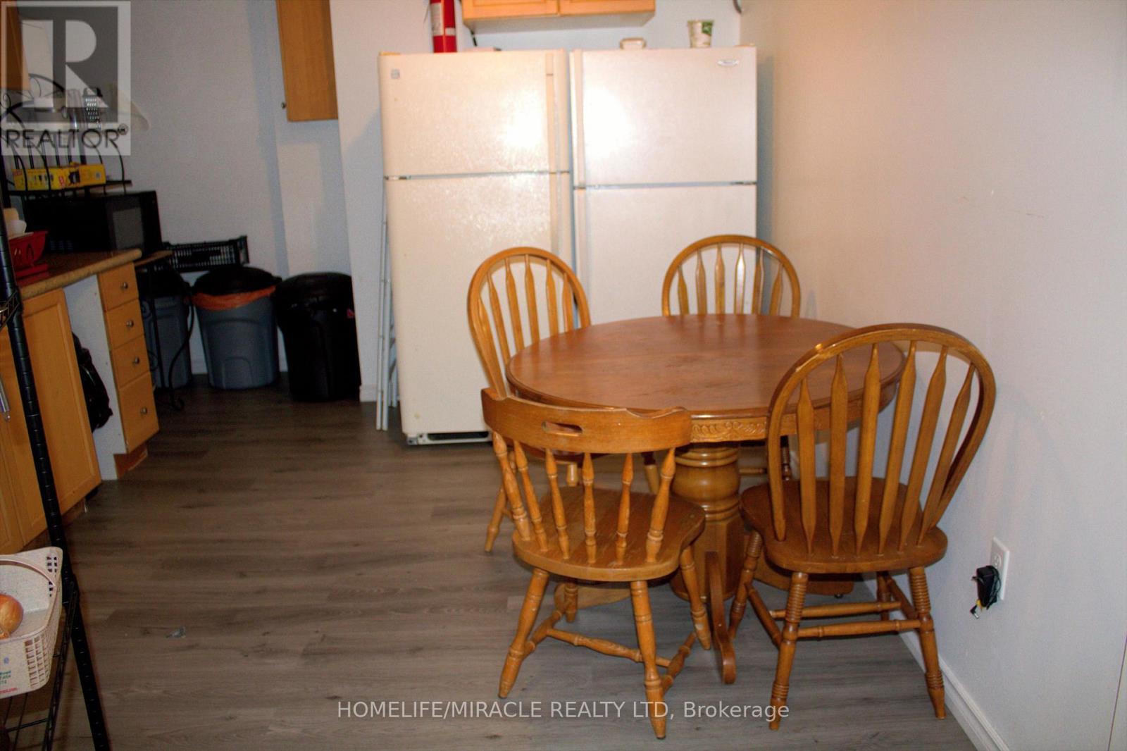 38 Dunsmore Lane, Barrie (Georgian Drive), Ontario  L4M 7A1 - Photo 15 - S12510450