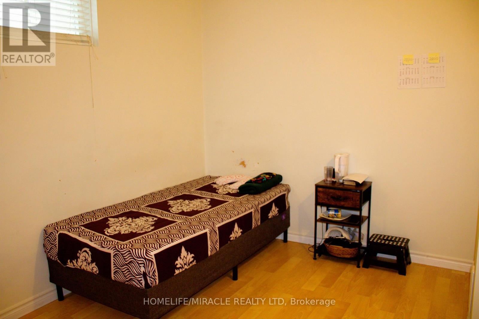 38 Dunsmore Lane, Barrie (Georgian Drive), Ontario  L4M 7A1 - Photo 18 - S12510450