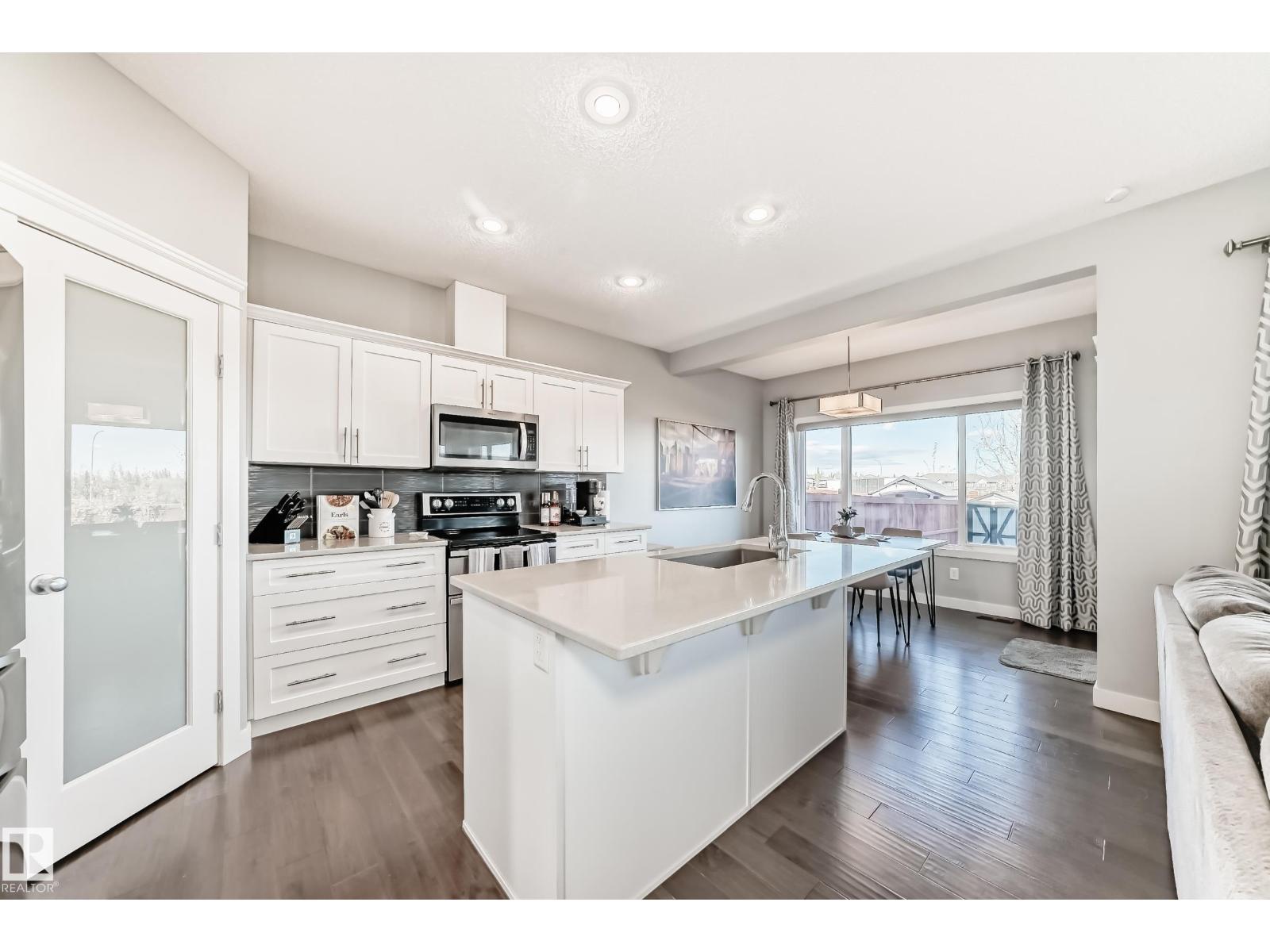 82 Tribute Cm, Spruce Grove, Alberta  T7X 0W6 - Photo 11 - E4463146