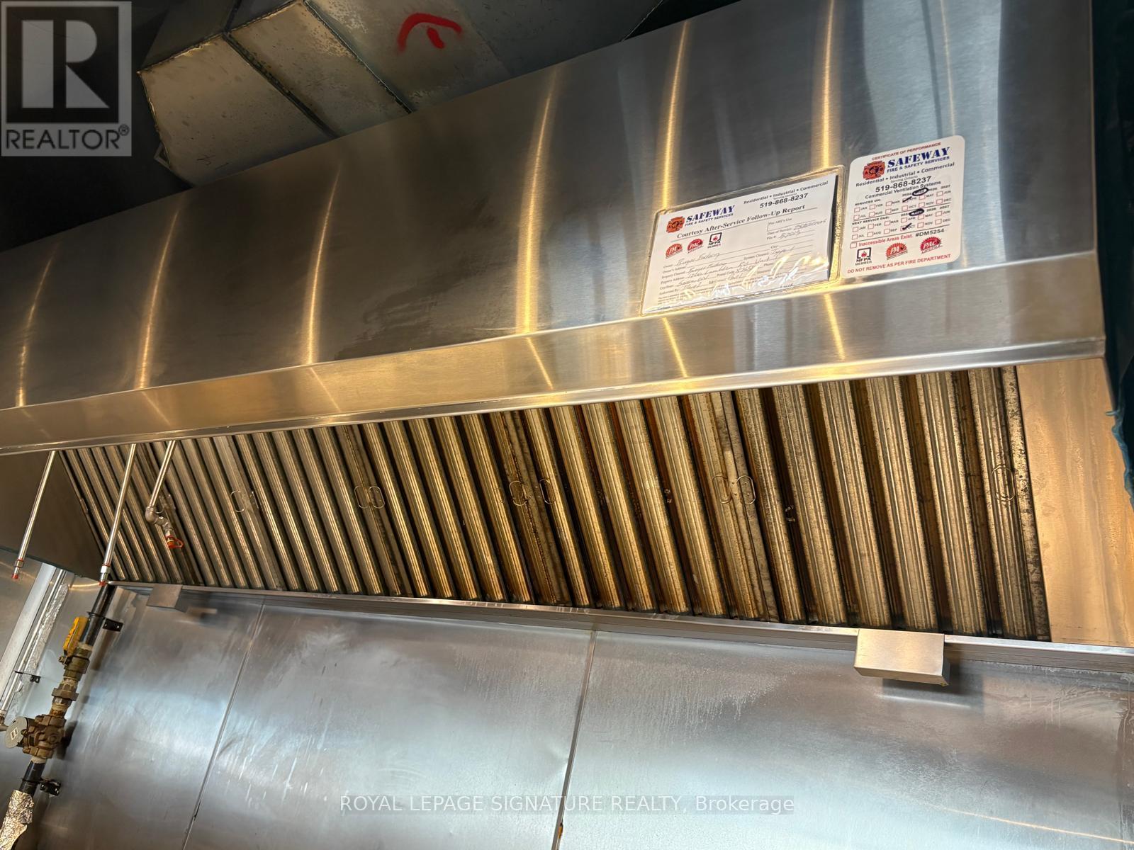 1200 Lambton Mall Road, Sarnia, Ontario N7S 5R6 - Photo 3 - X12510470