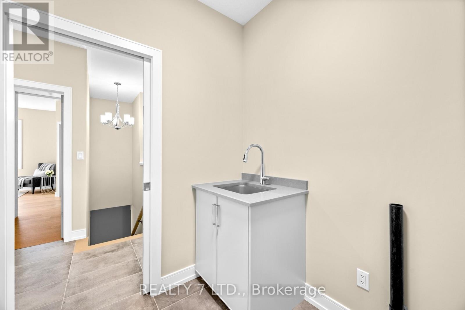 566 Old Course Trail, Welland, Ontario  L3B 6G8 - Photo 33 - X12510474