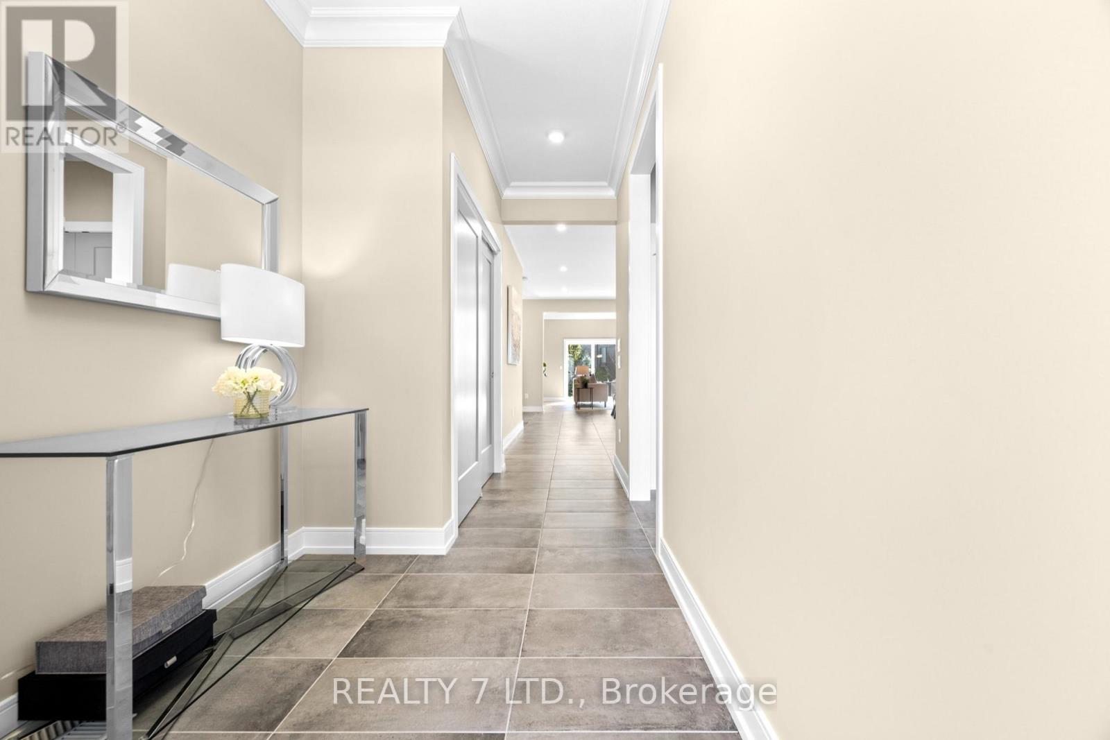 566 Old Course Trail, Welland, Ontario  L3B 6G8 - Photo 5 - X12510474