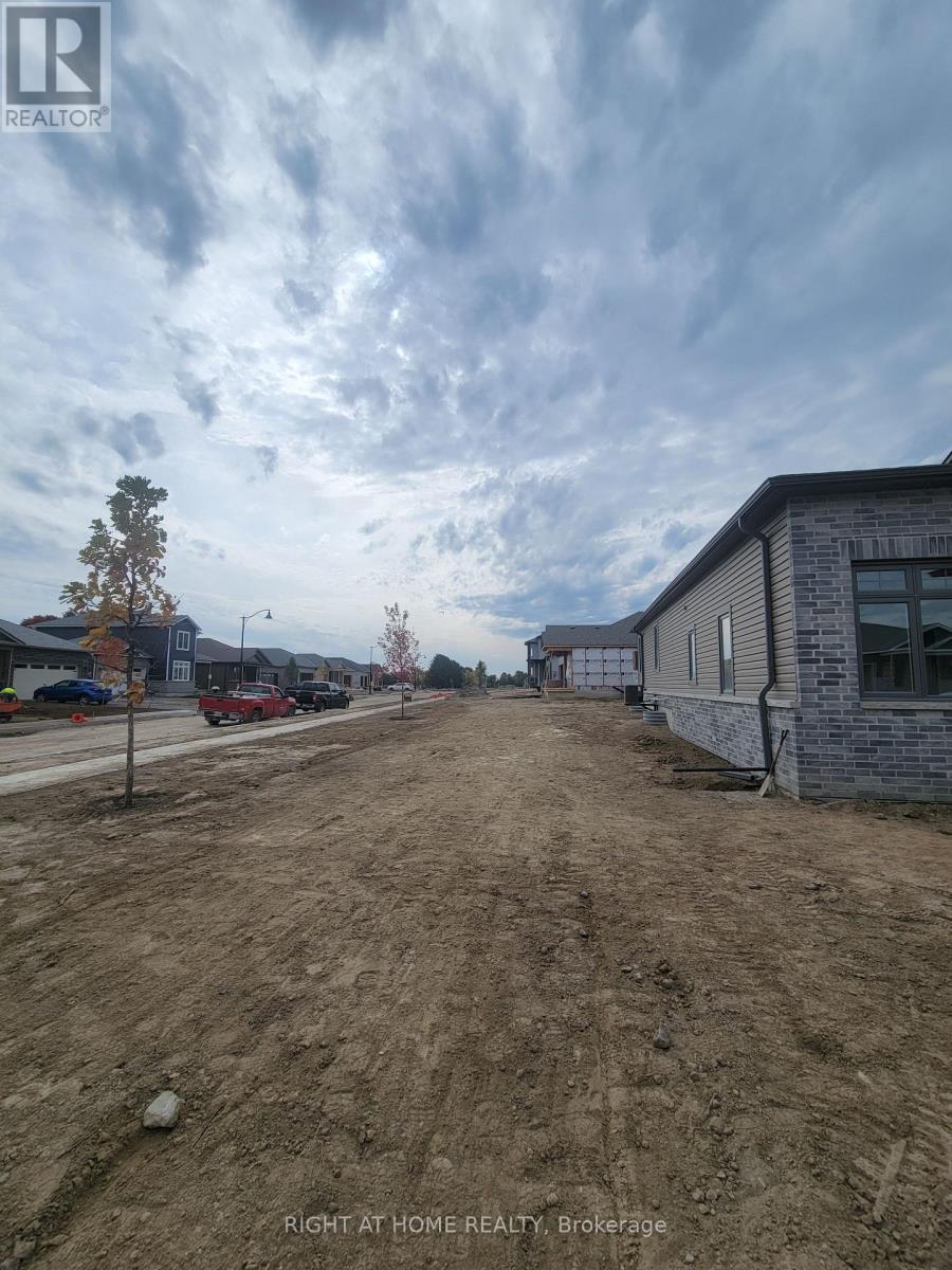 Main - 22 Allen Street, Prince Edward County, Ontario K0K 2T0 - Photo 19 - X12510490