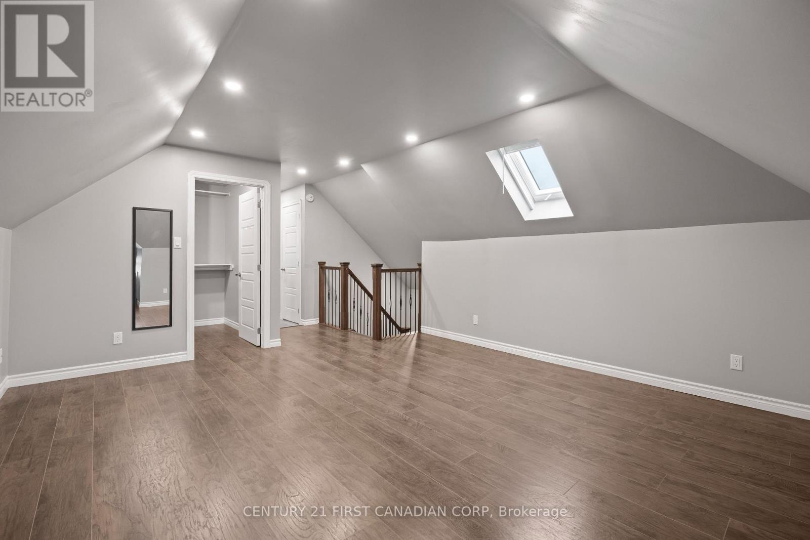 2 - 92 Hincks Street, St. Thomas, Ontario  N5R 3P2 - Photo 18 - X12510518